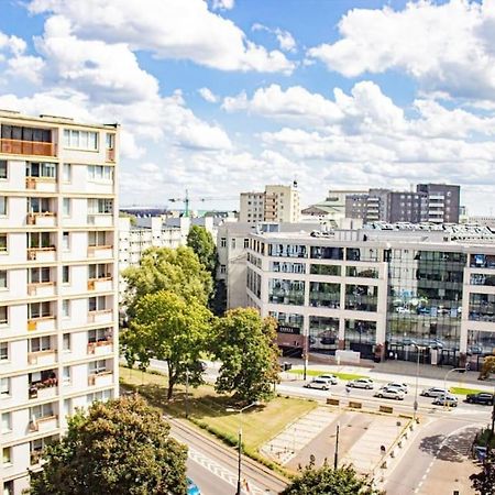 Central Apartment With Balcony And Views, Old Town, Metro Варшава Экстерьер фото